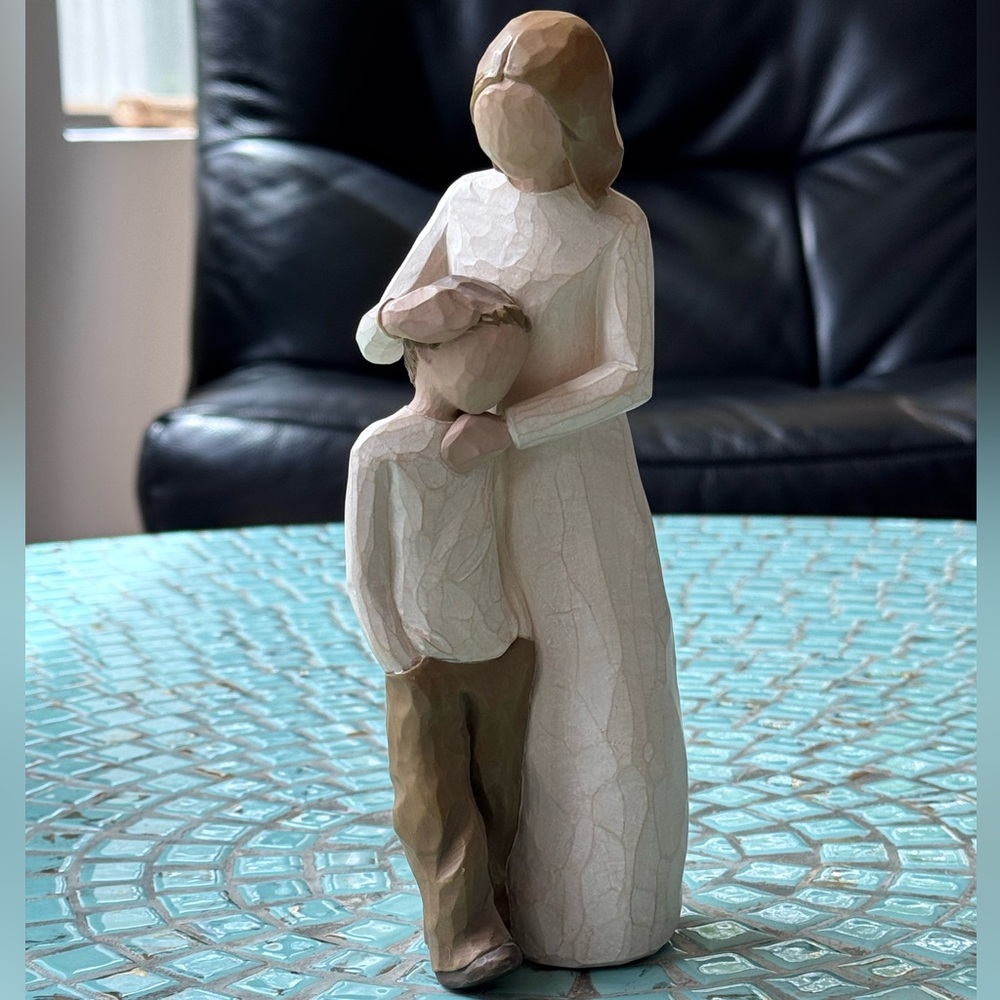 Large Willow Tree Mother and Son Figurine
